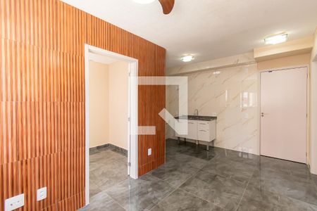 Sala de apartamento para alugar com 2 quartos, 35m² em Fazenda da Juta, São Paulo