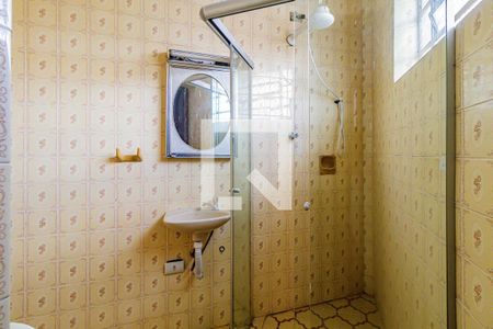 Suite - Banheiro de casa para alugar com 3 quartos, 100m² em Jardim Ester, São Paulo