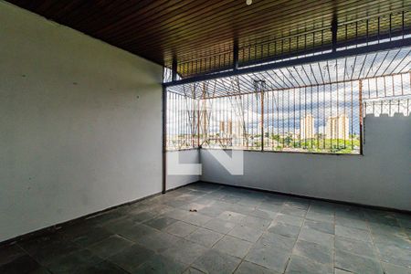 Área externa de casa à venda com 3 quartos, 100m² em Jardim Ester, São Paulo