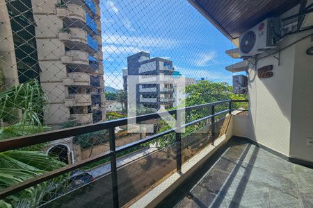 varanda  de apartamento para alugar com 3 quartos, 200m² em Praia Enseada, Guarujá