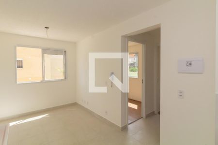 Sala/Cozinha de apartamento para alugar com 2 quartos, 40m² em Vila Carmosina, São Paulo