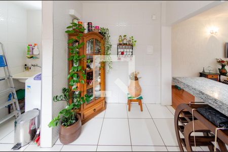 Cozinha de apartamento para alugar com 2 quartos, 70m² em Estrela Dalva, Belo Horizonte