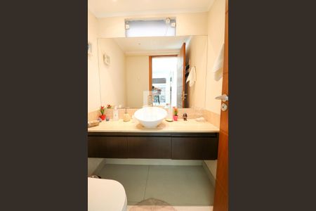 Casa à venda com 5 quartos, 500m² em Santo Amaro, São Paulo