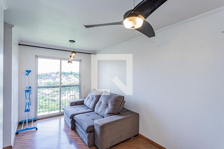 Sala de apartamento para alugar com 2 quartos, 52m² em Conjunto Residencial Vista Verde, São Paulo