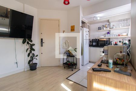 Sala/Cozinha de apartamento para alugar com 1 quarto, 65m² em Portão, Curitiba