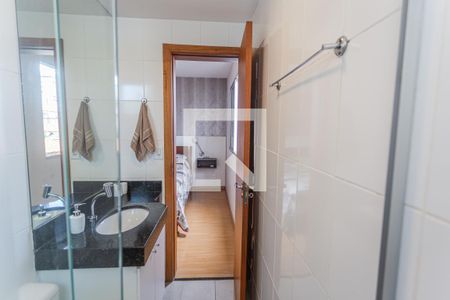 Banheiro da Suíte de apartamento à venda com 3 quartos, 78m² em Sagrada Família, Belo Horizonte