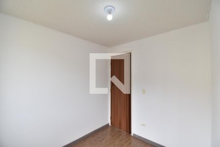 Quarto 1 de apartamento para alugar com 2 quartos, 45m² em Cachoeira, Curitiba