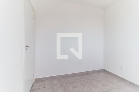 Quarto 1 de apartamento para alugar com 2 quartos, 45m² em Vila Perracini, Poá