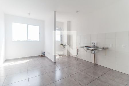 Sala de apartamento para alugar com 2 quartos, 45m² em Vila Perracini, Poá