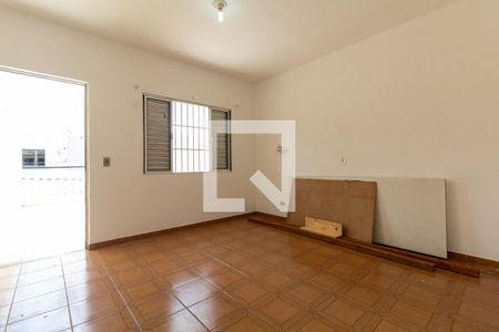 Quarto 1 de casa para alugar com 2 quartos, 115m² em Vila Carrão, São Paulo
