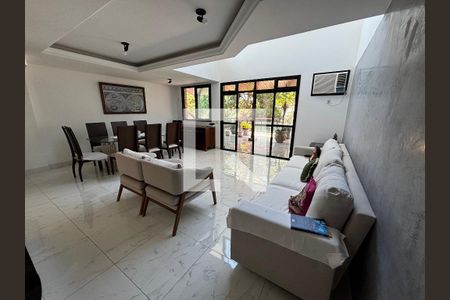 Sala de apartamento à venda com 4 quartos, 347m² em Recreio dos Bandeirantes, Rio de Janeiro