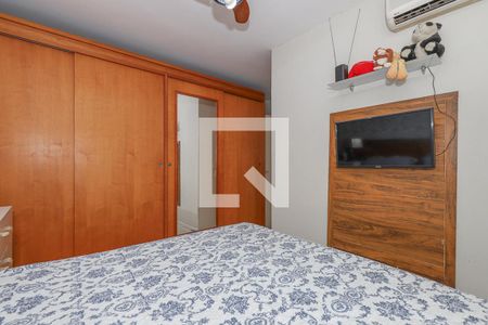 Quarto Suíte de apartamento à venda com 3 quartos, 90m² em Vila Ipiranga, Porto Alegre