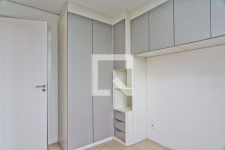 Quarto 2 de apartamento para alugar com 2 quartos, 40m² em Vila Barreto, São Paulo