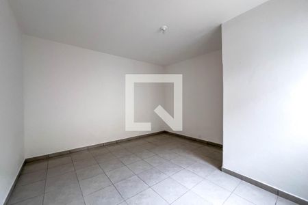 Quarto de casa para alugar com 1 quarto, 65m² em Cambuci, São Paulo