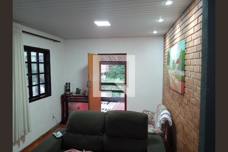Sala de casa para alugar com 3 quartos, 194m² em Boa Vista, São Gonçalo