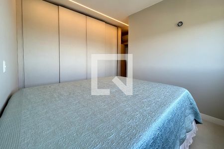 Suíte 1 de apartamento para alugar com 3 quartos, 105m² em Estreito, Florianópolis