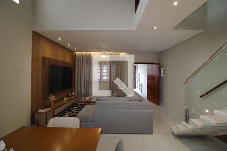 Sala de casa à venda com 3 quartos, 350m² em Jardim São Paulo, São Paulo