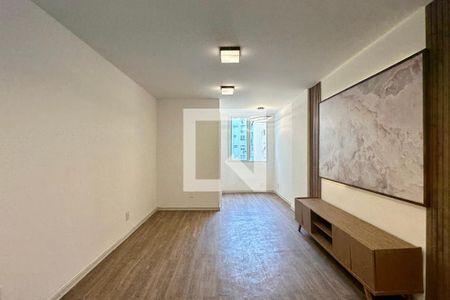 Apartamento à venda com 2 quartos, 68m² em Copacabana, Rio de Janeiro