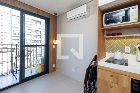 Sala de apartamento para alugar com 1 quarto, 27m² em Campo Belo, São Paulo