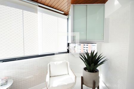 Sala de estar 2 de apartamento à venda com 4 quartos, 187m² em Vila Mariana, São Paulo