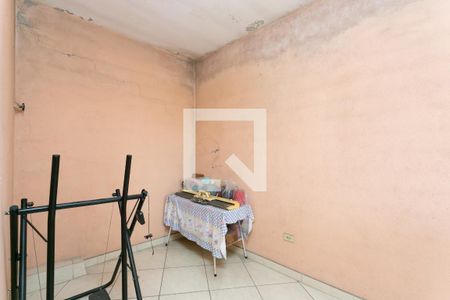 Quarto 2 de casa para alugar com 4 quartos, 195m² em Vila Carmosina, São Paulo