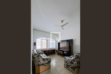 Casa para alugar com 2 quartos, 100m² em Jardim Imperador, Praia Grande