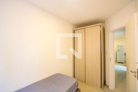 Quarto 2 de apartamento para alugar com 2 quartos, 43m² em Vila Guarani, Santo André