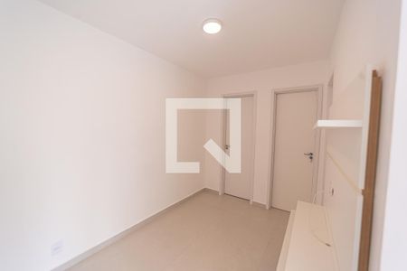 Sala/Cozinha de apartamento para alugar com 2 quartos, 37m² em Vila Ré, São Paulo