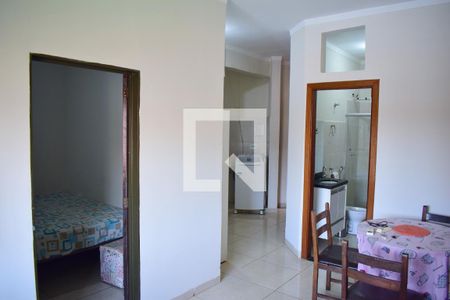 Sala de apartamento para alugar com 1 quarto, 40m² em Jardim Irajá, Ribeirão Preto