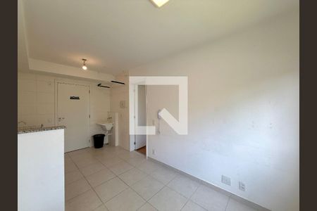 Sala de apartamento para alugar com 1 quarto, 26m² em Jardim Mirante, São Paulo