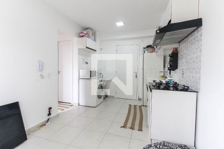Sala - Cozinha de apartamento para alugar com 2 quartos, 32m² em Colônia (zona Leste), São Paulo