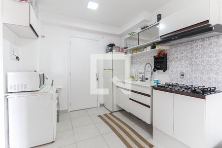 Sala - Cozinha de apartamento para alugar com 2 quartos, 32m² em Colônia (zona Leste), São Paulo