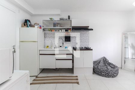 Sala - Cozinha de apartamento para alugar com 2 quartos, 32m² em Colônia (zona Leste), São Paulo