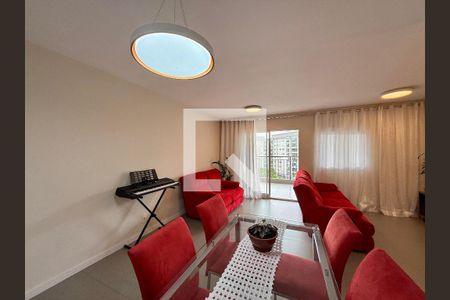 Sala  de apartamento à venda com 2 quartos, 83m² em Santo Amaro, São Paulo