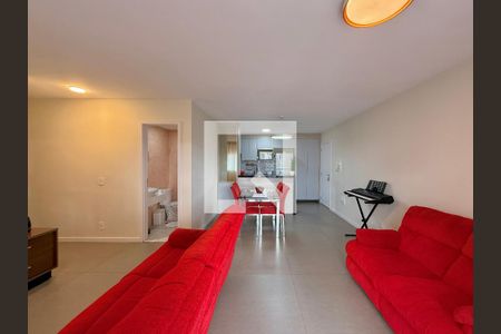 Sala  de apartamento à venda com 2 quartos, 83m² em Santo Amaro, São Paulo