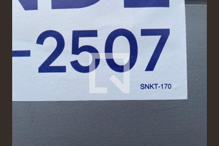 Placa SNKT 170 de casa à venda com 2 quartos, 102m² em Aricanduva, São Paulo