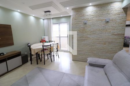 Sala de apartamento para alugar com 3 quartos, 74m² em Bussocaba, Osasco