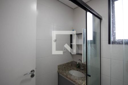 Banheiro  de apartamento para alugar com 2 quartos, 47m² em Vila Maria Alta, São Paulo