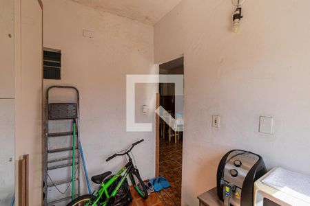 Quarto 1 de casa à venda com 3 quartos, 74m² em Vila Carmosina, São Paulo