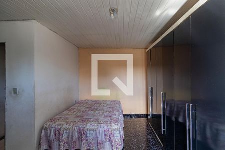 Suíte de casa à venda com 3 quartos, 74m² em Vila Carmosina, São Paulo