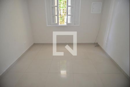 Casa para alugar com 2 quartos, 251m² em Vila Helena, Santo André