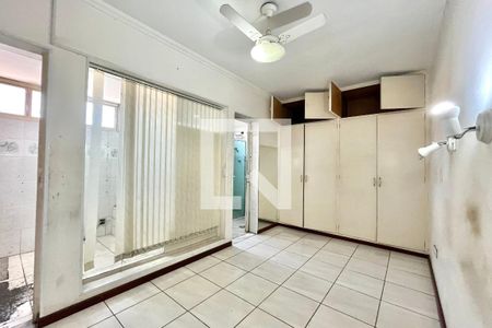 Casa à venda com 2 quartos, 105m² em Vila Alexandria, São Paulo