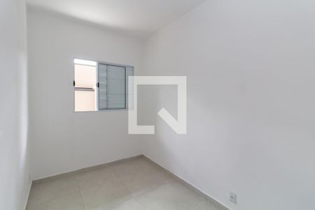 Quarto 1 de apartamento para alugar com 2 quartos, 45m² em Cidade Líder, São Paulo