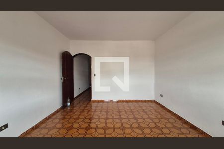 Quarto de casa para alugar com 3 quartos, 188m² em Jardim Santo Antonio de Padua, Santo André