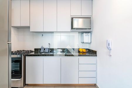 Cozinha de apartamento à venda com 2 quartos, 105m² em Coração Eucarístico, Belo Horizonte