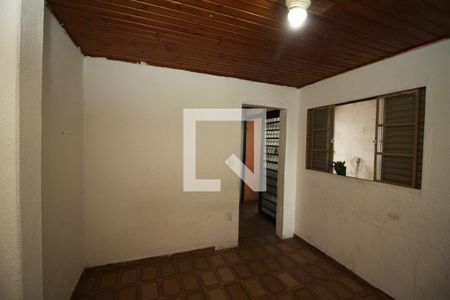 Quarto de casa para alugar com 2 quartos, 60m² em Jardim Marília, São Paulo