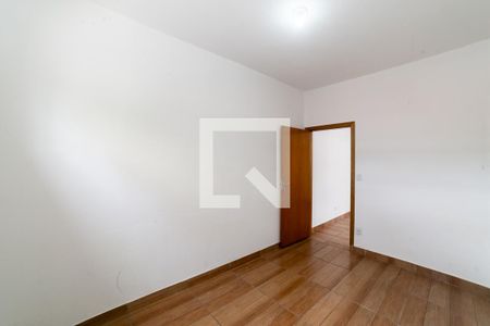 Quarto 2 de casa para alugar com 2 quartos, 80m² em Ipiranga, Belo Horizonte