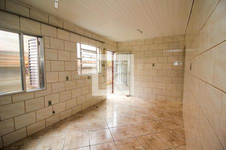 Cozinha de casa à venda com 3 quartos, 84m² em Medianeira, Porto Alegre