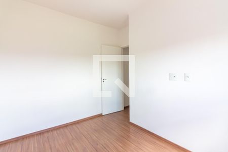 Quarto 1 de apartamento para alugar com 2 quartos, 48m² em Jaguaribe, Osasco