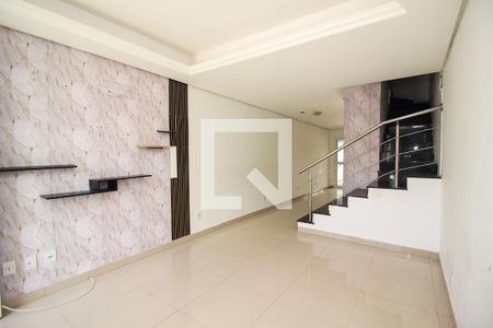 Sala de casa à venda com 2 quartos, 98m² em Hípica, Porto Alegre